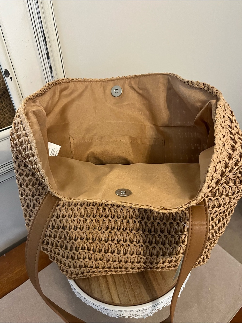 New Woven Straw Beach/Tote Bag with Handles - Picture 3 of 4